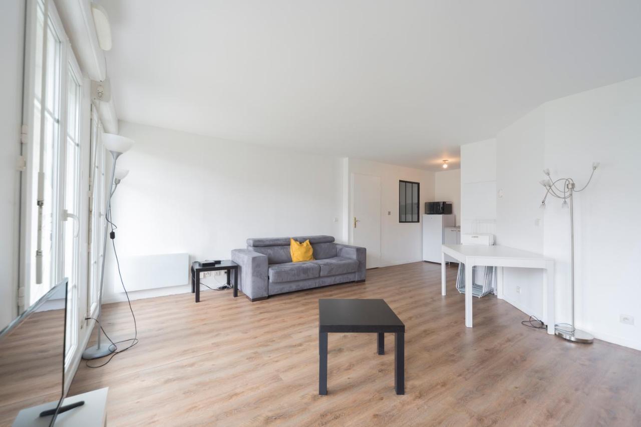Appartement Paris-disney- 10 Min - Gare 2 Min *
